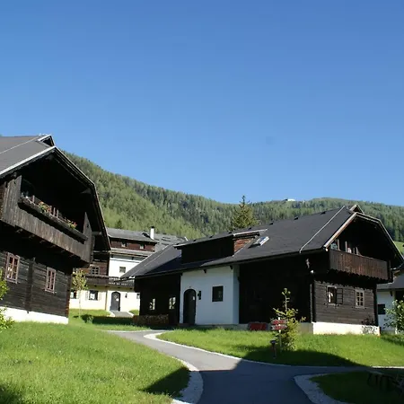 Dorf Kleinwild 아파트