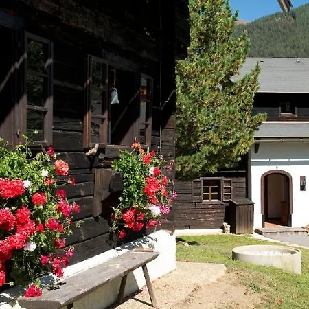 Dorf Kleinwild 아파트 *